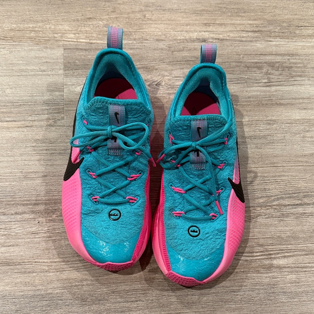 LeBron TR1 - Dusty Cactus/Pink Blast/Black